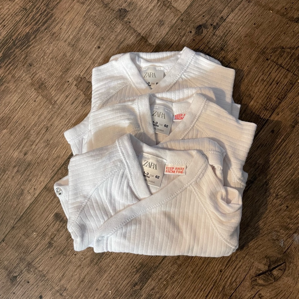 Zara set of 3 long sleeve onesies